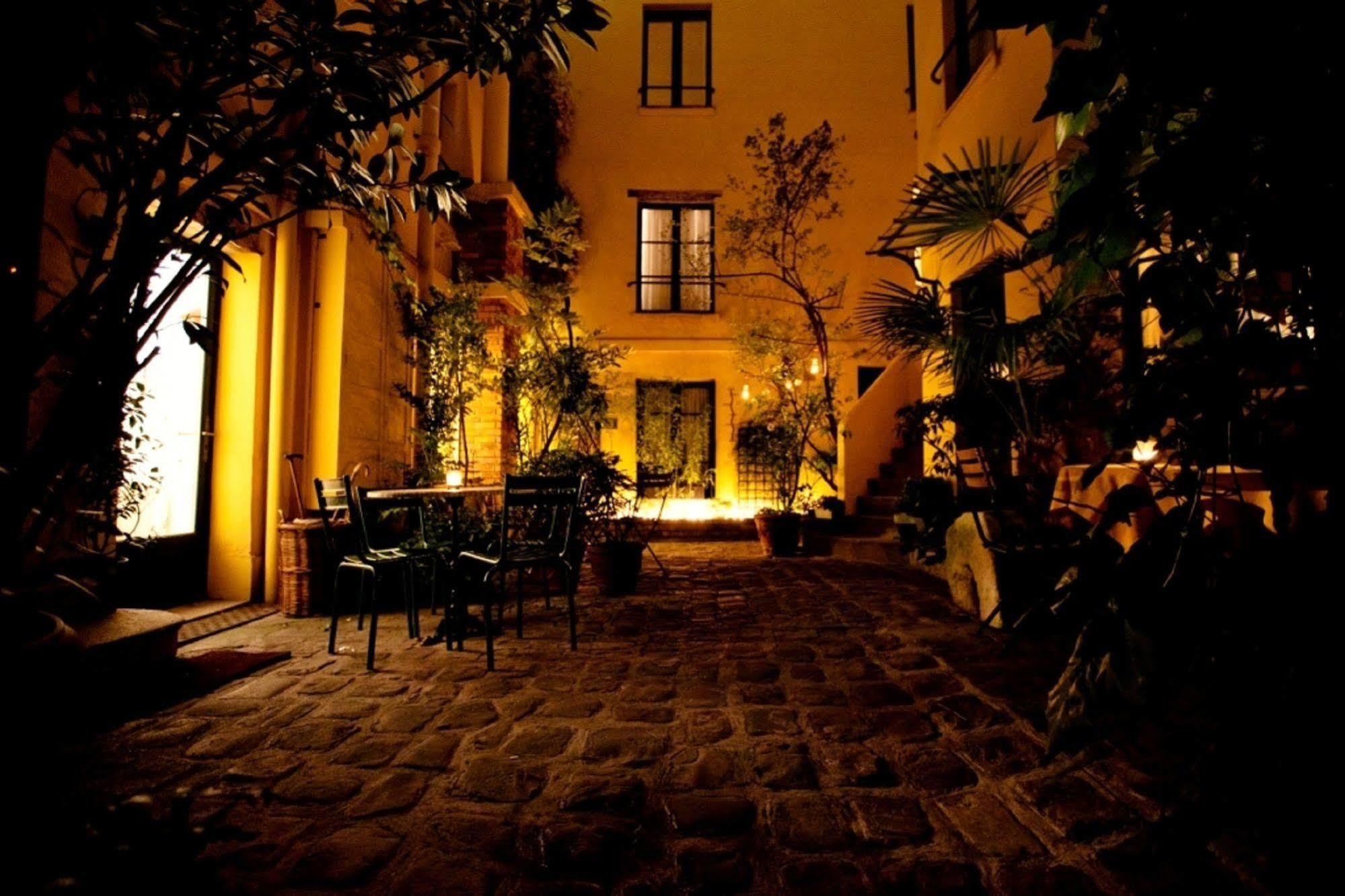 Hotel De La Tulipe 파리 외부 사진